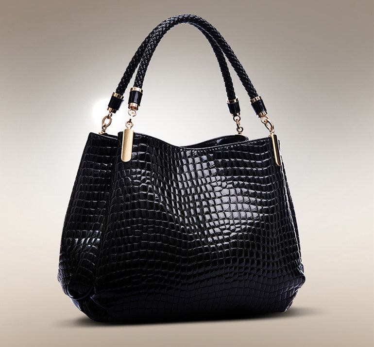 Xella | Elegant handbag with crocodile pattern-Elly Rose