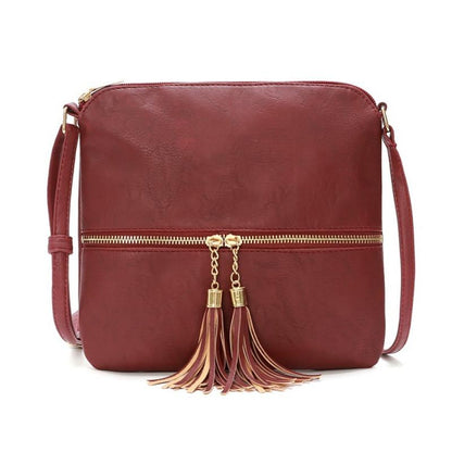 ChicRibbon - Elegant shoulder bag with tassels-Elly Rose