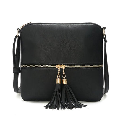 ChicRibbon - Elegant shoulder bag with tassels-Elly Rose