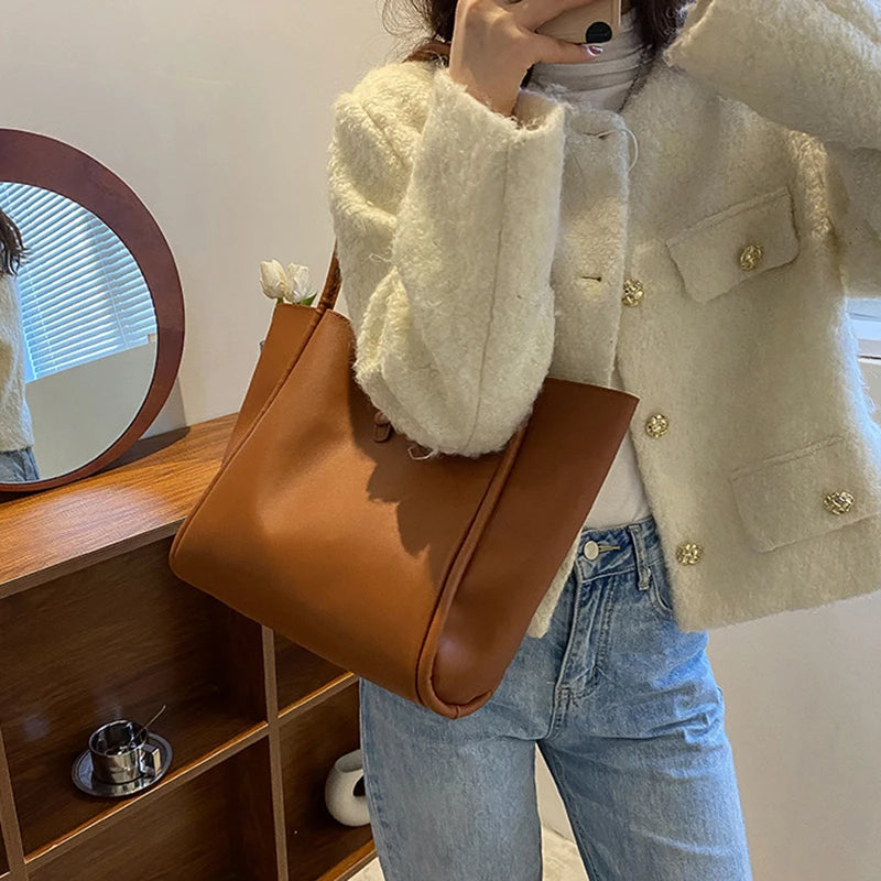 Ylva | Large capacity carry bag-Elly Rose