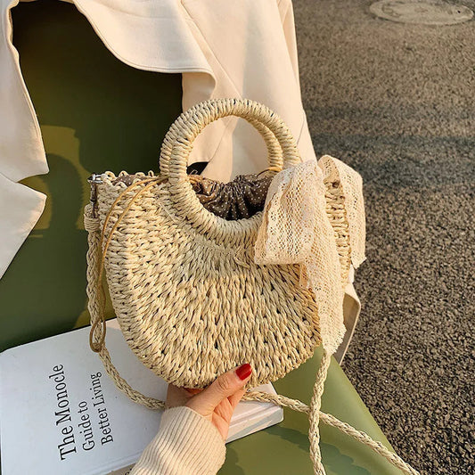 Christina - Wicker bag with lace and walnut bow-Elly Rose