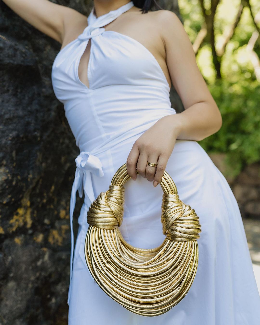 Selena - Elegant luxury bag in gold-Elly Rose