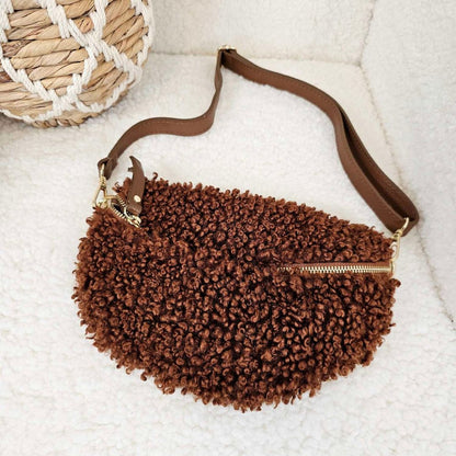 Knitted shoulder bag - Logan-Elly Rose