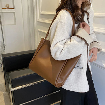 Ylva | Large capacity carry bag-Elly Rose