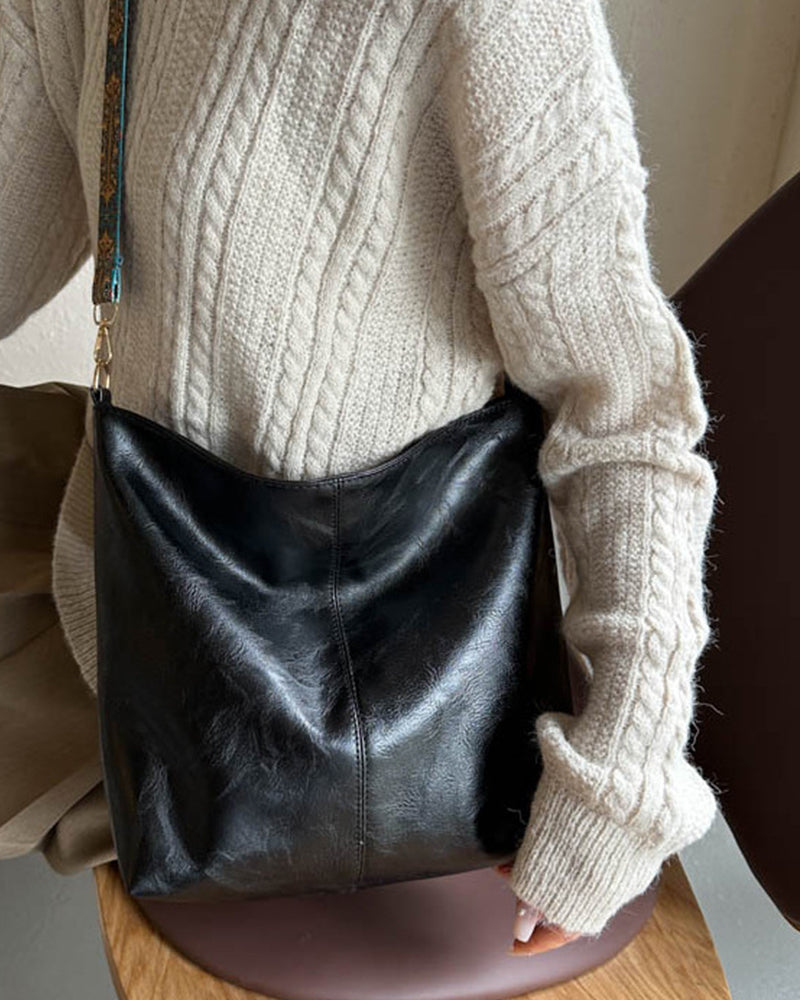 Yuna - Large bucket bag with vintage shoulder strap-Elly Rose