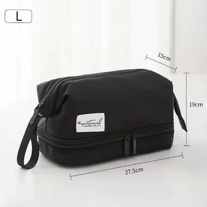BeautyVault - Spacious make-up bag-Elly Rose
