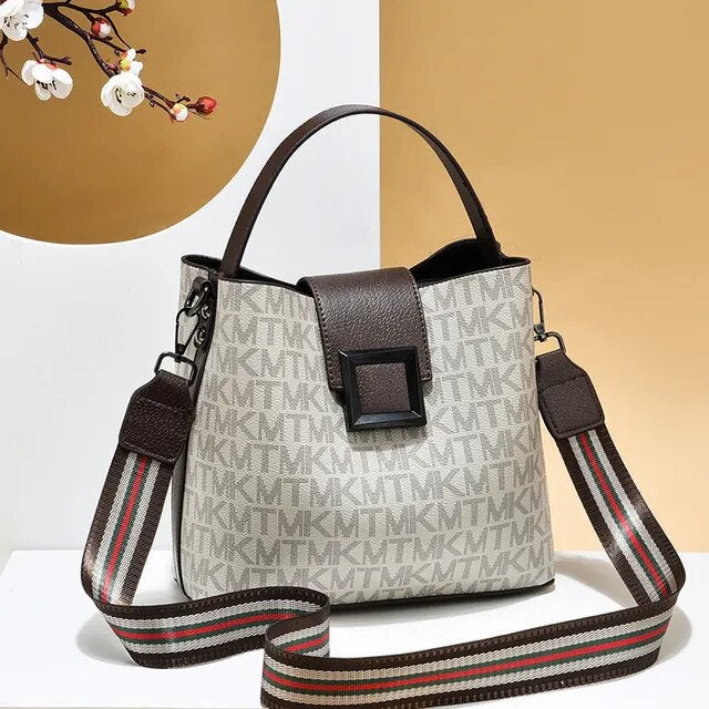 Shine brightly with the ultimate women's shoulder bag!-Elly Rose