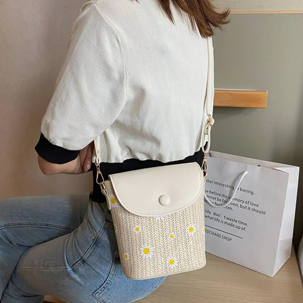 Straw shoulder bag for summer-Elly Rose