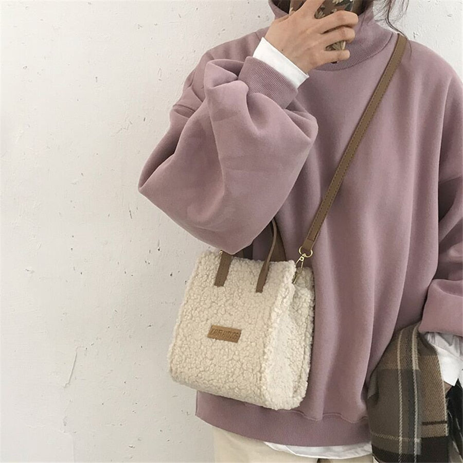 Tessa shoulder bag - Perfect with your Teddy coat-Elly Rose