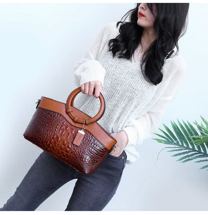 Talisa - Elegant crocodile leather bag with handmade details.-Elly Rose