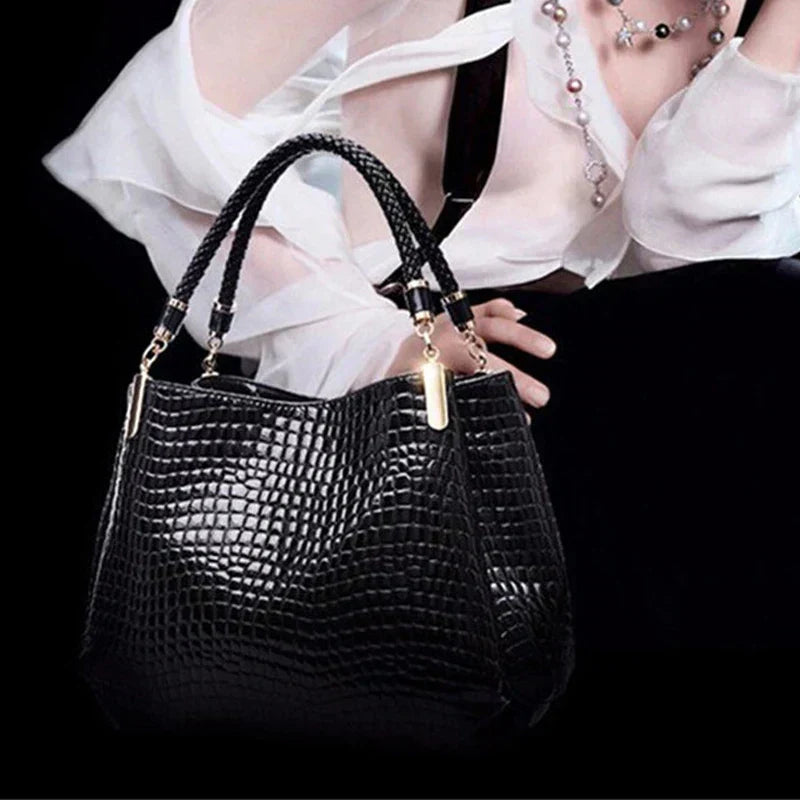 Xella | Elegant handbag with crocodile pattern-Elly Rose