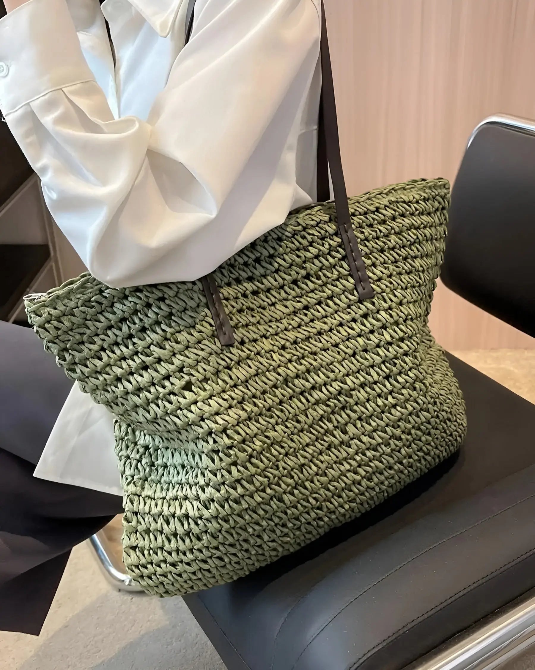 Elegant woven tote bag - Laura-Elly Rose