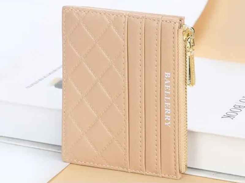 Quilted cardholder | Compact and trendy-Elly Rose