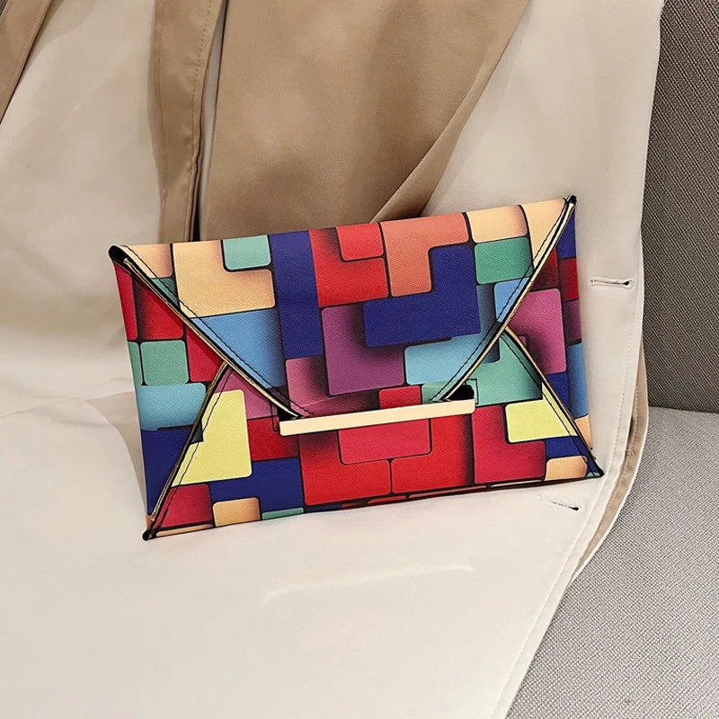 Lumière rainbow pouch-Elly Rose