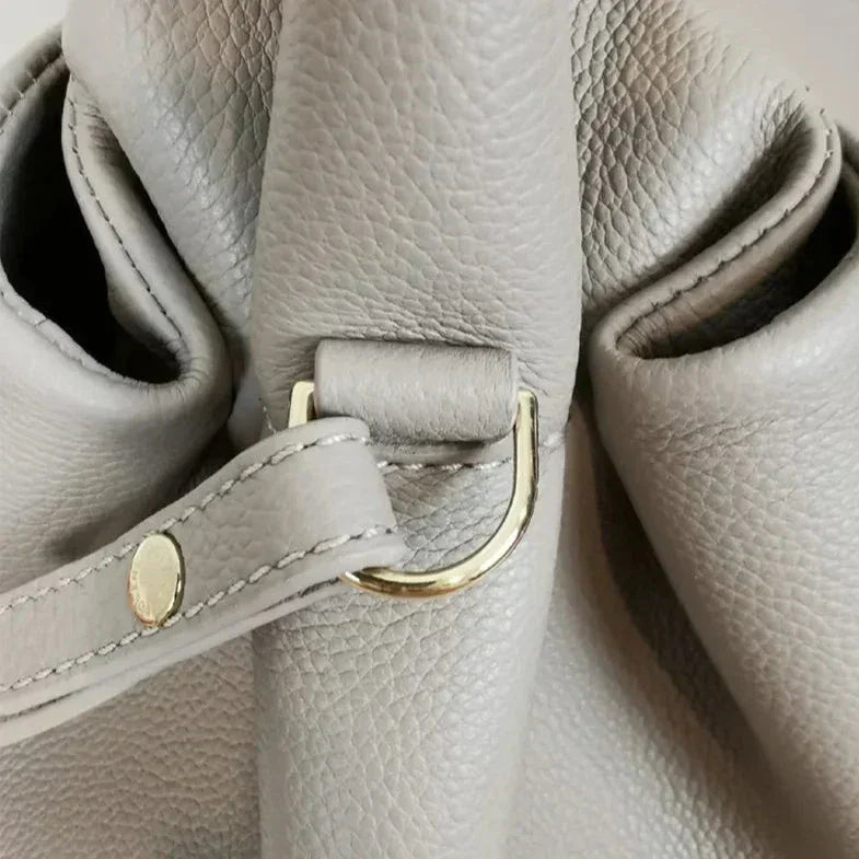 Wiona - New, unique and elegant vintage handbag-Elly Rose