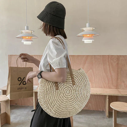 Zoë | Elegant and multifunctional handmade straw bag-Elly Rose