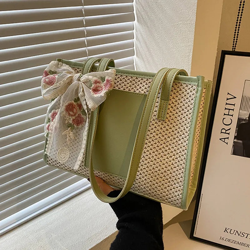 ChicWave Holiday braided handbag-Elly Rose