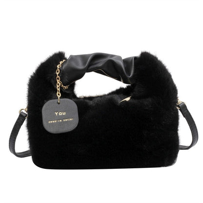 Fluffy handbag | This bag makes you want to hug it-Elly Rose
