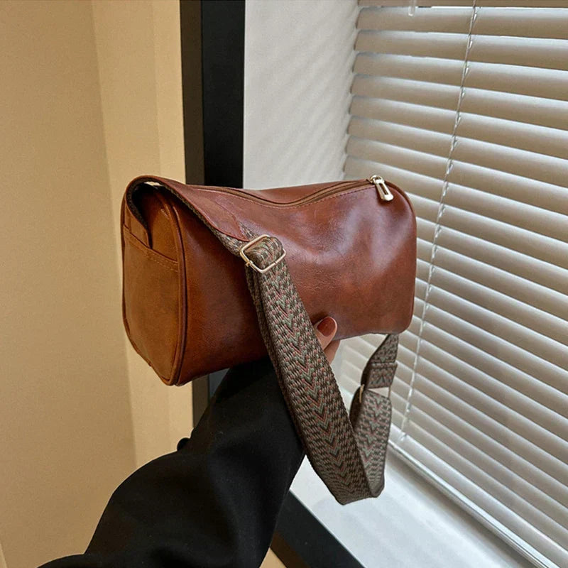 Trine | Vintage Leather Crossbody Bag with Woven Adjustable Strap-Elly Rose