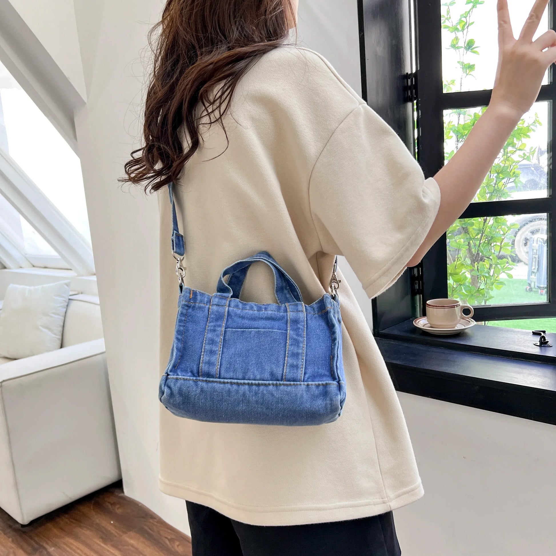 LuxeMode denim bag: Style and functionality-Elly Rose
