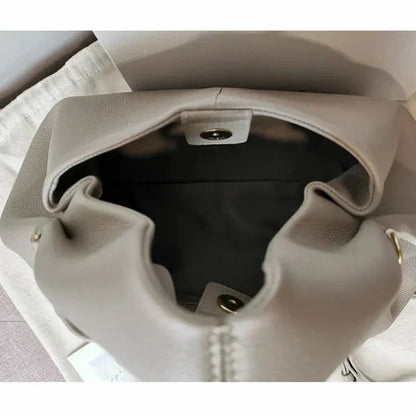 Wiona - New, unique and elegant vintage handbag-Elly Rose