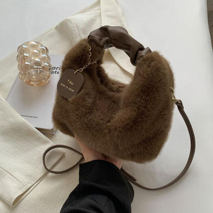 Fluffy handbag | This bag makes you want to hug it-Elly Rose