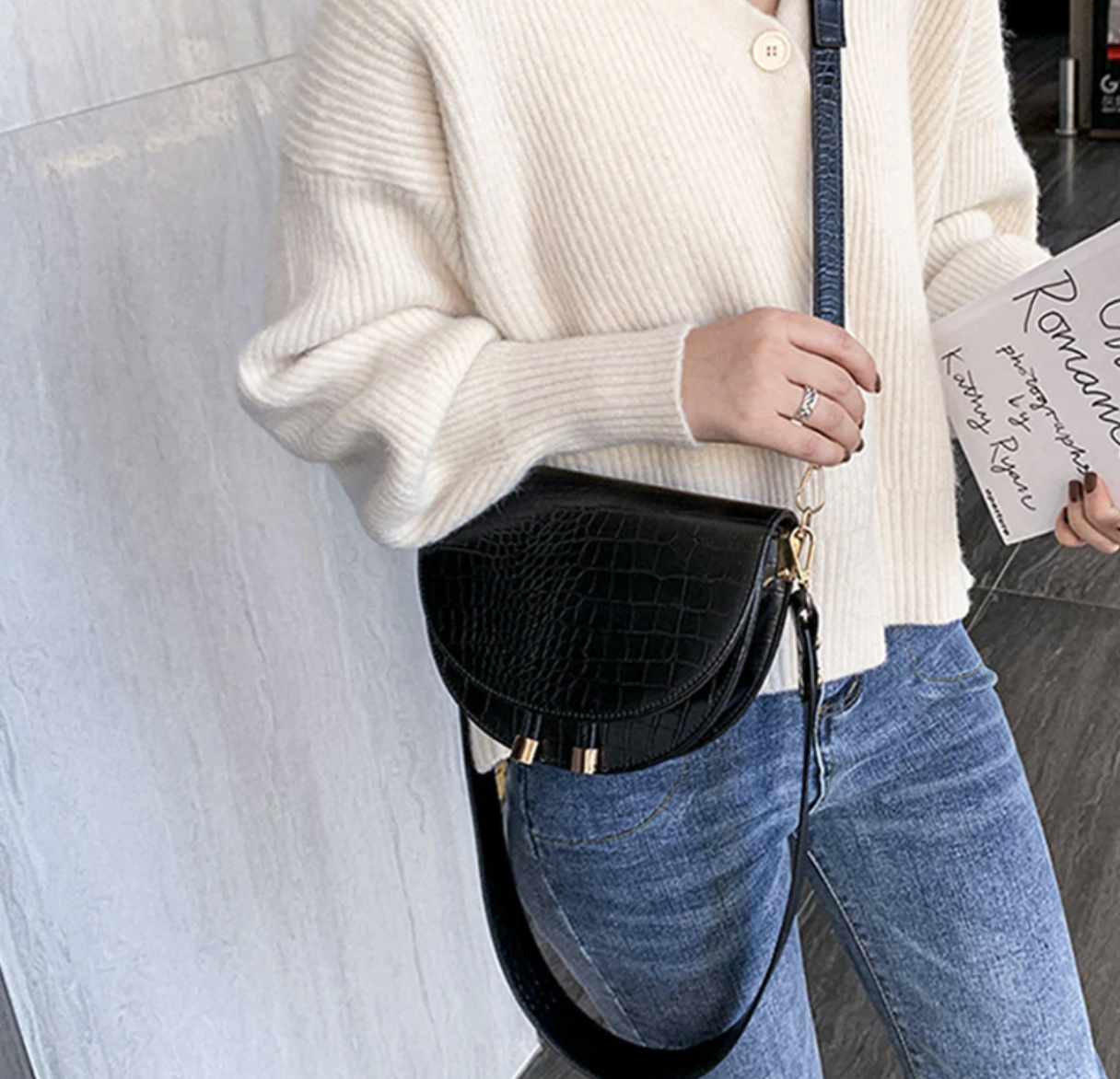 Chelsey Crossbody Bag | A cool bag with crocodile print-Elly Rose