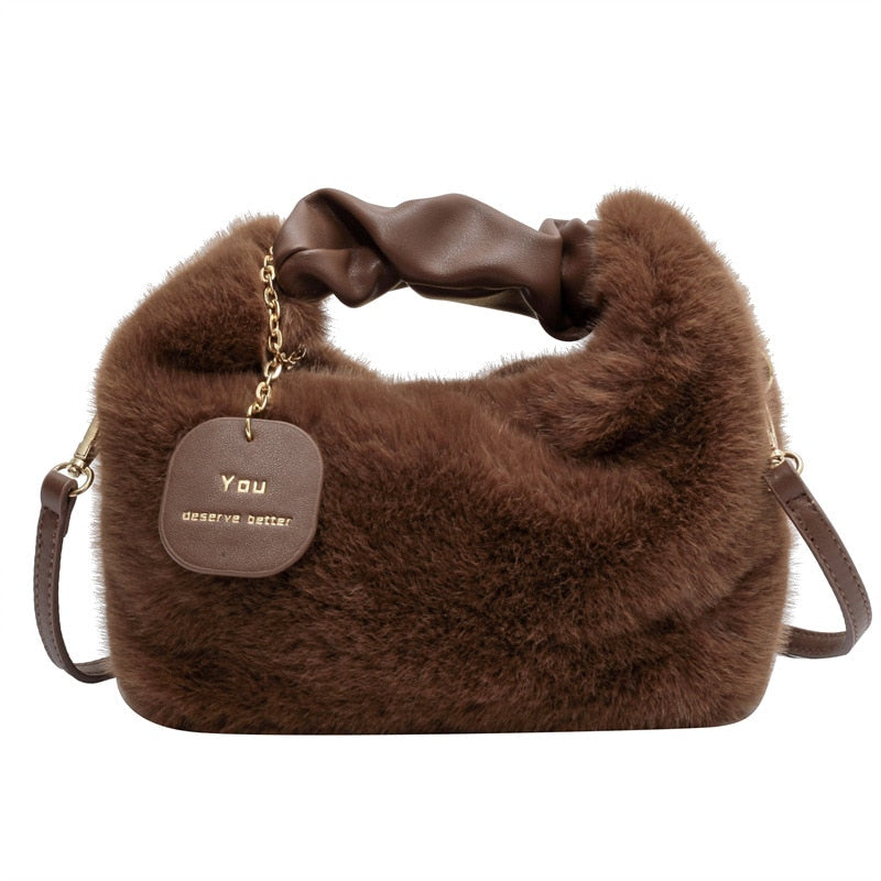 Fluffy handbag | This bag makes you want to hug it-Elly Rose