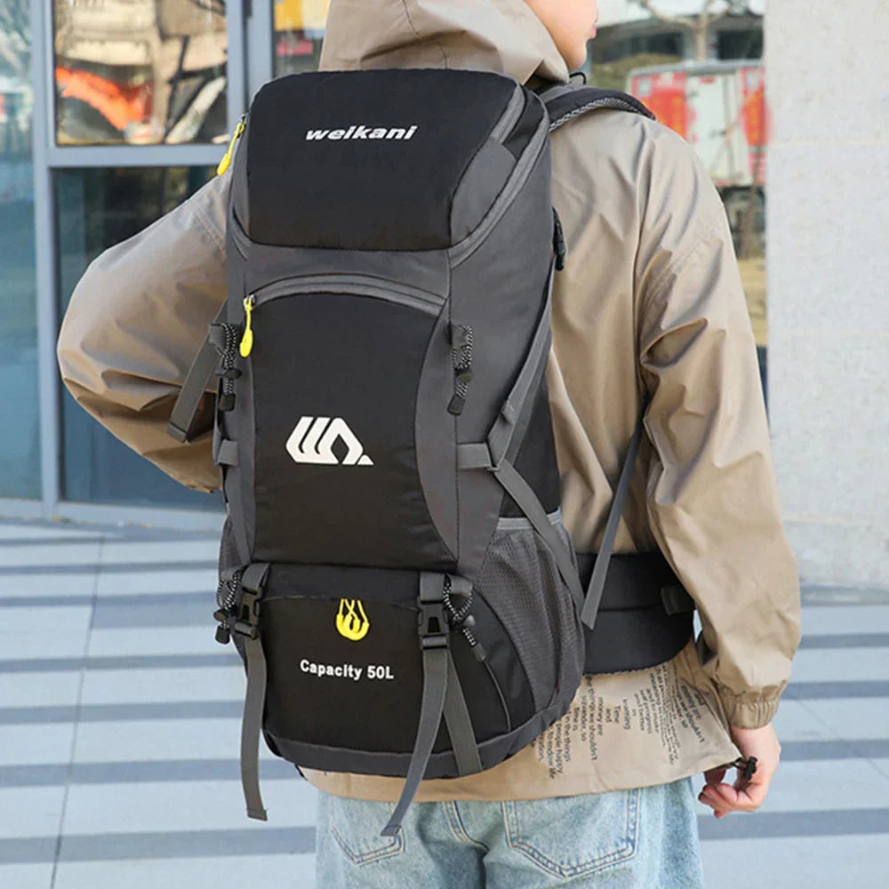 TravelPro - Multifunctional backpack-Elly Rose