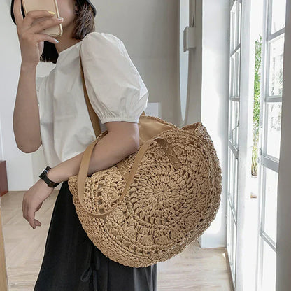 Zoë | Elegant and multifunctional handmade straw bag-Elly Rose