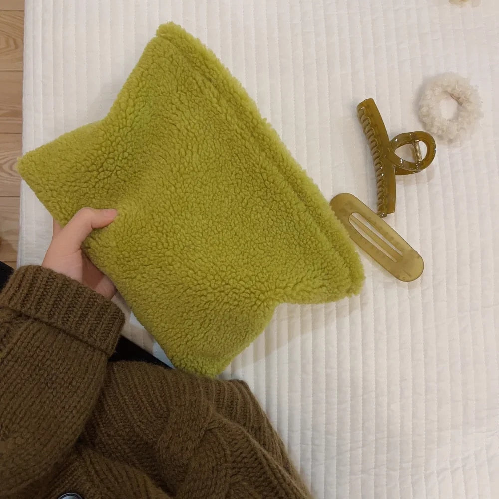 Plush make-up bag-Elly Rose