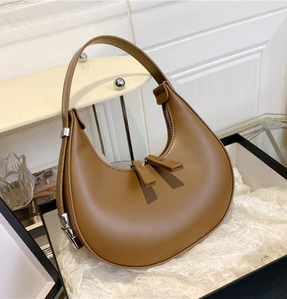 Terra - Trendy half-moon shoulder bag-Elly Rose