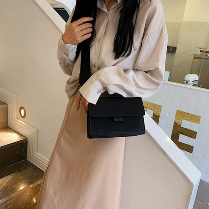 Kristel shoulder bag with practical flap opening-Elly Rose