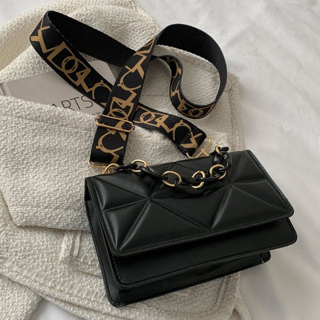 Savannah padded handbag | Elegant and trendy-Elly Rose