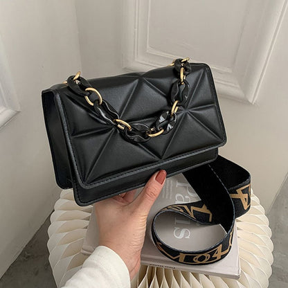 Savannah padded handbag | Elegant and trendy-Elly Rose