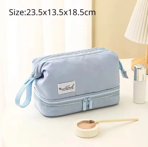 BeautyVault - Spacious make-up bag-Elly Rose