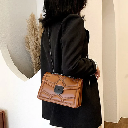 Victoria shoulder bag | Vintage & Luxurious-Elly Rose
