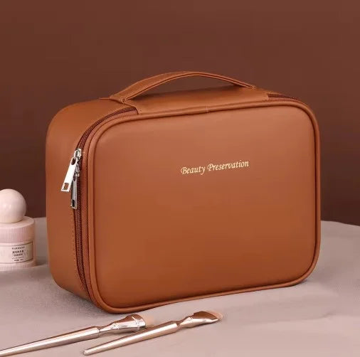 PrestigeGlam - Elegant and luxurious make-up bag-Elly Rose