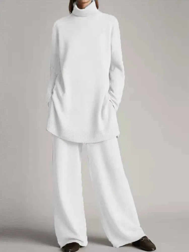 Joy© | Pull à col roulé et ensemble de pantalons