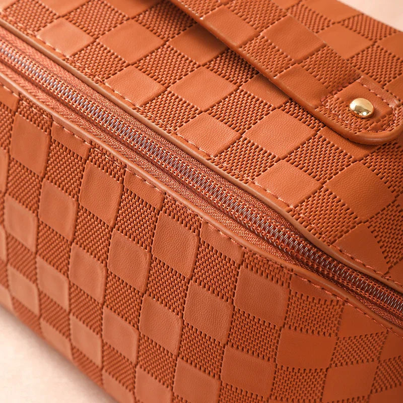 Heritage - Elegant tartan make-up bag-Elly Rose