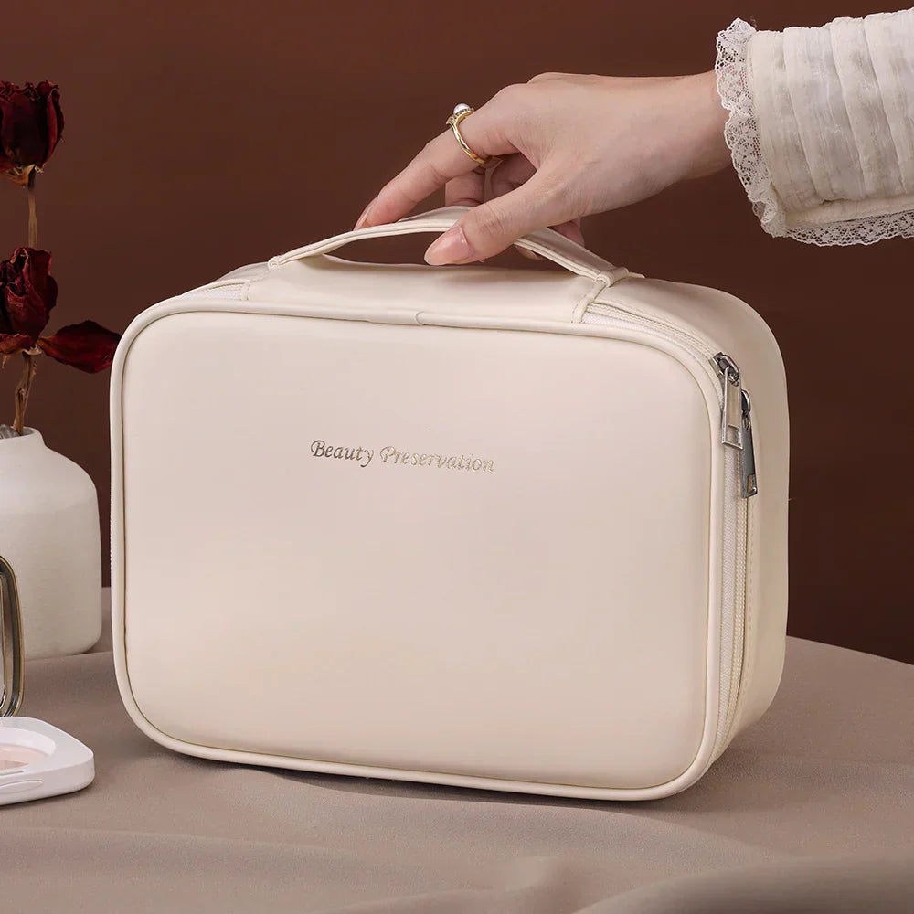 PrestigeGlam - Elegant and luxurious make-up bag-Elly Rose