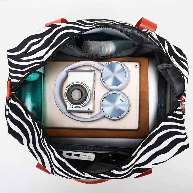 SplashSafe - Portable waterproof travel bag-Elly Rose