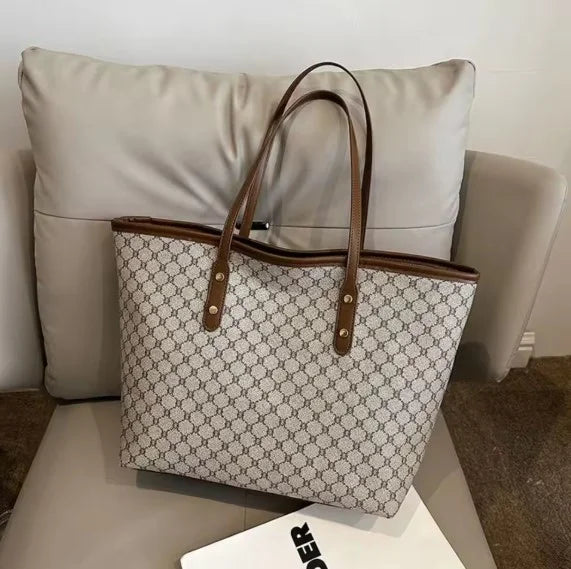 Avenelle - Trendy travel bag for women-Elly Rose