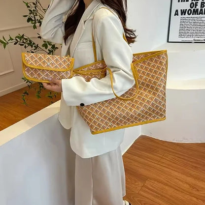 RoyalEase - Large Classic Shoulder Bag-Elly Rose