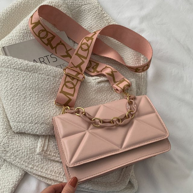 Savannah padded handbag | Elegant and trendy-Elly Rose