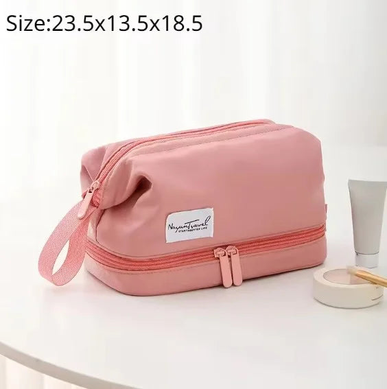 BeautyVault - Spacious make-up bag-Elly Rose