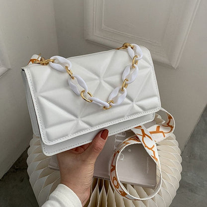 Savannah padded handbag | Elegant and trendy-Elly Rose